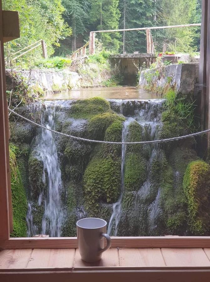 Wooden House With A Waterfall "Stipanov Mlin" Villa Plitvička Jezera Exterior foto